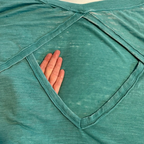 We The Free Burnout Tee Free People - Picture 8 of 9